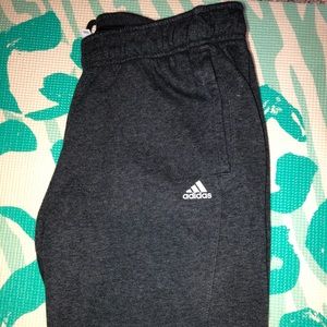 GRAY ADIDAS SWEATPANTS